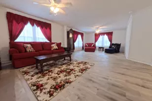 110 E Harbor Dr, Reedville, VA 22539 - Photo 15