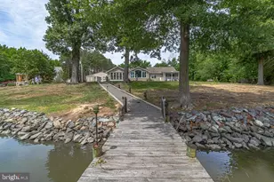 47 Edgewater Dr, Heathsville, VA 22473 - Photo 1
