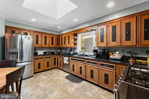 77 Kent Cv Rd, Kilmarnock, VA 22482 - Photo 11