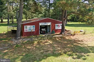 77 Kent Cv Rd, Kilmarnock, VA 22482 - Photo 37