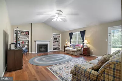 405 Harrison Circle, Locust Grove, VA 22508 - Photo 7