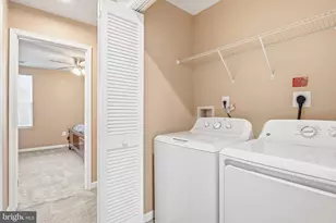 35209 Sara Ct, Locust Grove, VA 22508 - Photo 7