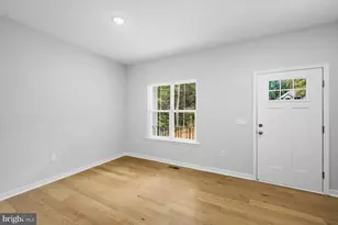 401 Birdie Rd, Locust Grove, VA 22508 - Photo 9