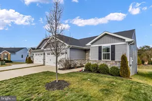 35049 Mansours Dr, Locust Grove, VA 22508 - Photo 3