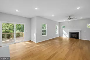 327 Yorktown Blvd, Locust Grove, VA 22508 - Photo 19