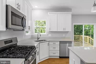 327 Yorktown Boulevard, Locust Grove, VA 22508 - Photo 17