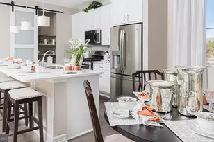 35598 Pine Needle Ln, Locust Grove, VA 22508 - Photo 5