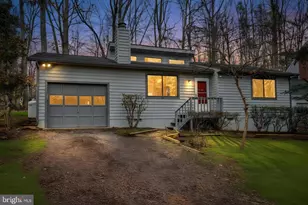 213 Mt Pleasant Dr, Locust Grove, VA 22508 - Photo 1