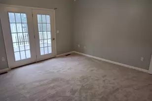 1027 Eastover Pkwy, Locust Grove, VA 22508 - Photo 13