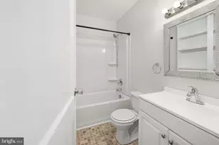 246 Berry St, Orange, VA 22960 - Photo 23