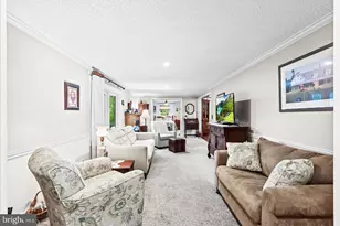 604 Stratford Cir, Locust Grove, VA 22508 - Photo 9