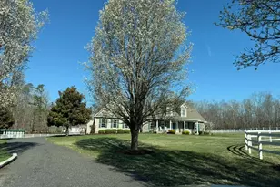 8032 Meadowland Dr, Locust Grove, VA 22508 - Photo 3