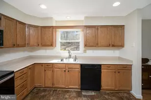 821 Eastover Pkwy, Locust Grove, VA 22508 - Photo 15