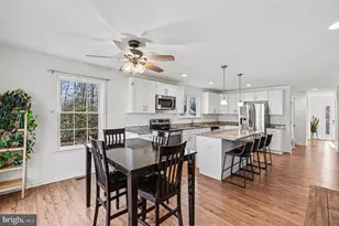 117 Butler Cir, Locust Grove, VA 22508 - Photo 9