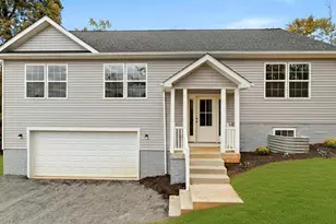 3281 Russel Run Rd, Locust Grove, VA 22508 - Photo 7