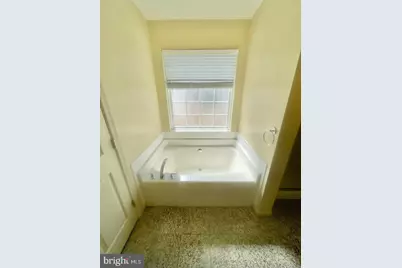 711 Yorktown Boulevard, Locust Grove, VA 22508 - Photo 15