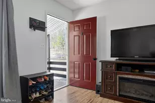 205 Monument Rd, Locust Grove, VA 22508 - Photo 5