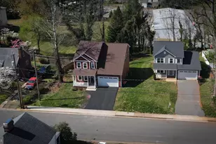 136 S Almond St, Orange, VA 22960 - Photo 5