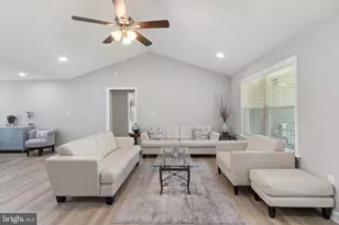 1906 Lakeview Pkwy, Locust Grove, VA 22508 - Photo 9