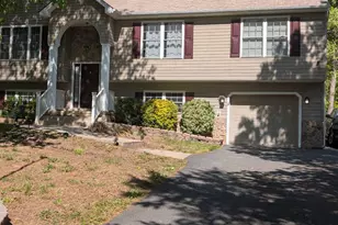 305 Birdie Rd, Locust Grove, VA 22508 - Photo 3