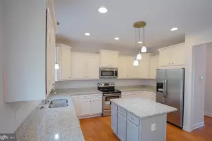 526 Monticello Cir, Locust Grove, VA 22508 - Photo 7