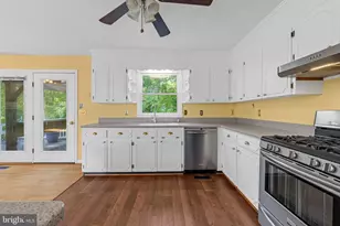3628 S Spotswood Trail, Barboursville, VA 22923 - Photo 5