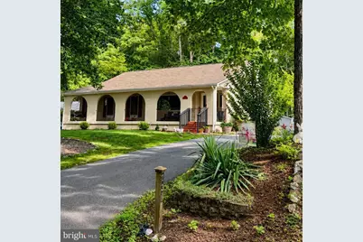 135 Washington Street, Locust Grove, VA 22508 - Photo 1