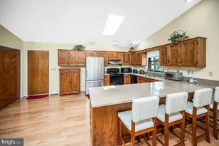 109 Fairway Dr, Locust Grove, VA 22508 - Photo 11