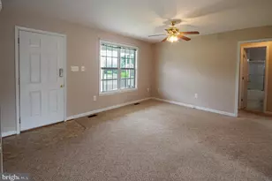 9379 Stonegate Ln, Rhoadesville, VA 22542 - Photo 3