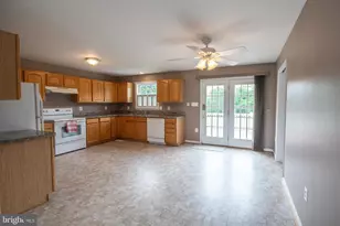 9379 Stonegate Ln, Rhoadesville, VA 22542 - Photo 13