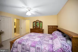 300 Edgehill Dr, Locust Grove, VA 22508 - Photo 11