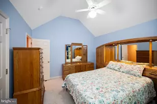 300 Edgehill Dr, Locust Grove, VA 22508 - Photo 21