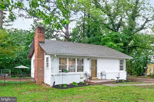 415 S Main St, Gordonsville, VA 22942 - Photo 1