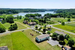 26476 Pennfields Dr, Orange, VA 22960 - Photo 11