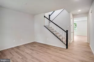 35606 Pine Needle Ln, Locust Grove, VA 22508 - Photo 5