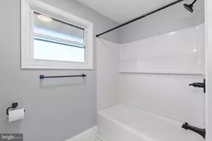 354 Berry St, Orange, VA 22960 - Photo 21