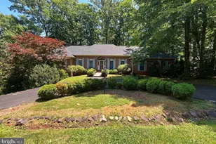 201 Green St, Locust Grove, VA 22508 - Photo 1