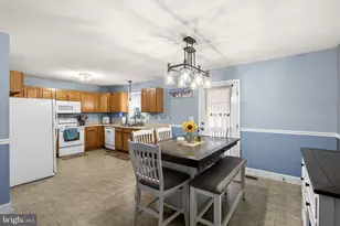 31185 Price Rd, Locust Grove, VA 22508 - Photo 9