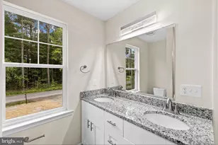 141 Yorktown Blvd, Locust Grove, VA 22508 - Photo 9