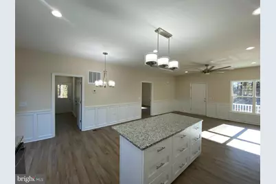 143 Yorktown Boulevard, Locust Grove, VA 22508 - Photo 3