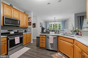 115 Ashlawn Ct, Locust Grove, VA 22508 - Photo 7