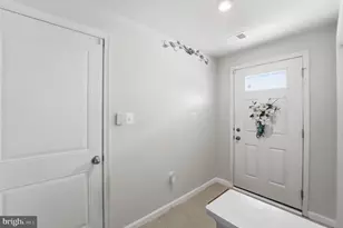 35282 Sara Ct, Locust Grove, VA 22508 - Photo 11