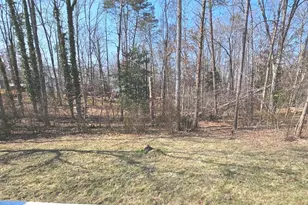 718 Lakeview Pkwy, Locust Grove, VA 22508 - Photo 29