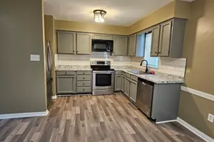 718 Lakeview Pkwy, Locust Grove, VA 22508 - Photo 3