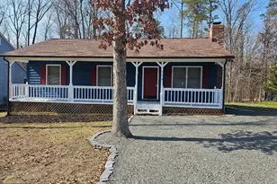 718 Lakeview Pkwy, Locust Grove, VA 22508 - Photo 1