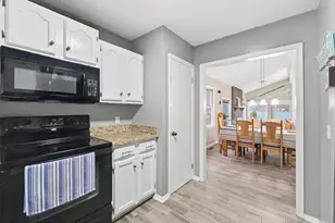 1353 Lakeview Pkwy, Locust Grove, VA 22508 - Photo 21