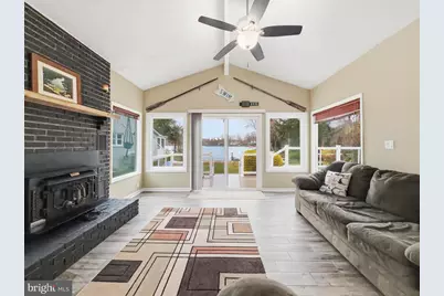 1353 Lakeview Parkway, Locust Grove, VA 22508 - Photo 23