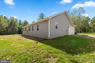 8425 Swan Woods Rd, Rhoadesville, VA 22542 - Photo 11