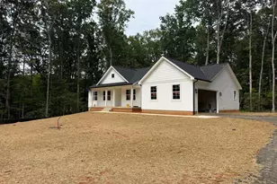 8425 Swan Woods Rd, Rhoadesville, VA 22542 - Photo 3