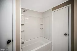115 Washington St, Locust Grove, VA 22508 - Photo 17